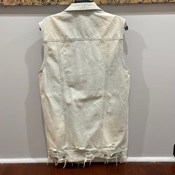 Highway Jeans Distressed Light Denim Vest Longline Cotton Blend NWOT - Picture 2 of 9
